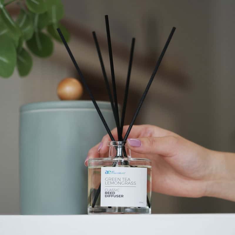 Air Esscentials Green Tea Lemongrass Reed Diffuser - Thumbnail 2