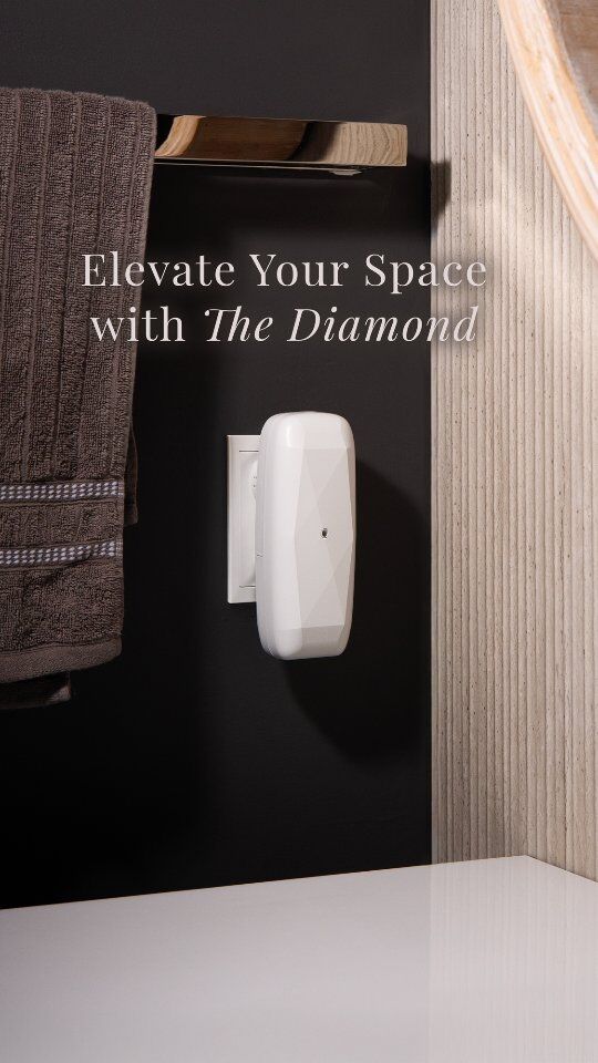 The Diamond makes the perfect gift for any special occasion. 🎁

This plug-in diffuser fills 500 square feet with a luxurious fragrance and lets you quickly program settings via our mobile app.

View more details online.
.
.
#plugindiffuser #diffuser